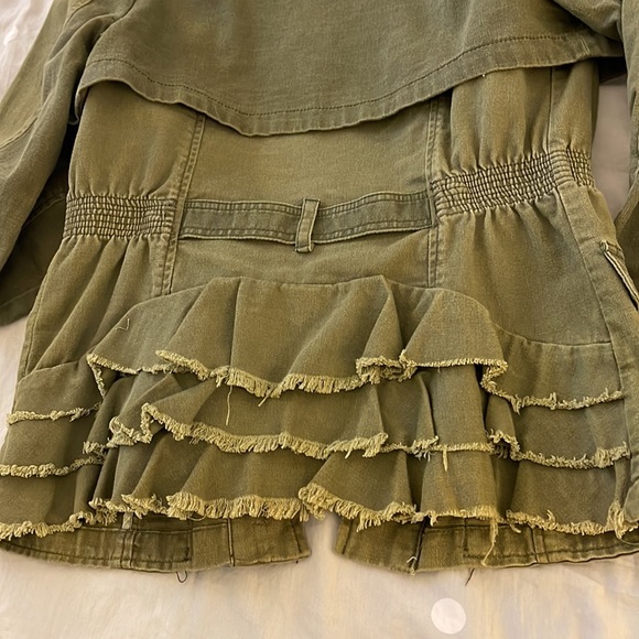 Anthropologie cargo jacket with raffle back - Picture 8 of 9